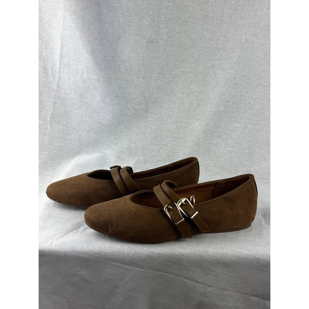 Universal Thread Brown Mary Jane Flats with Buckle Detail